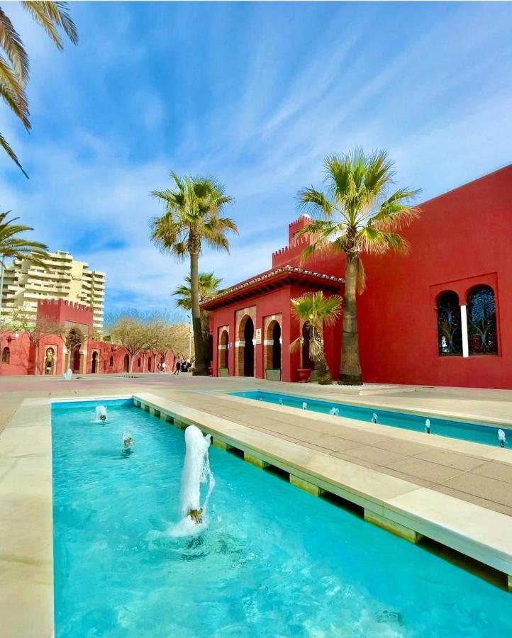 Con Vistas Al Mar Y Parking Privado Incluido