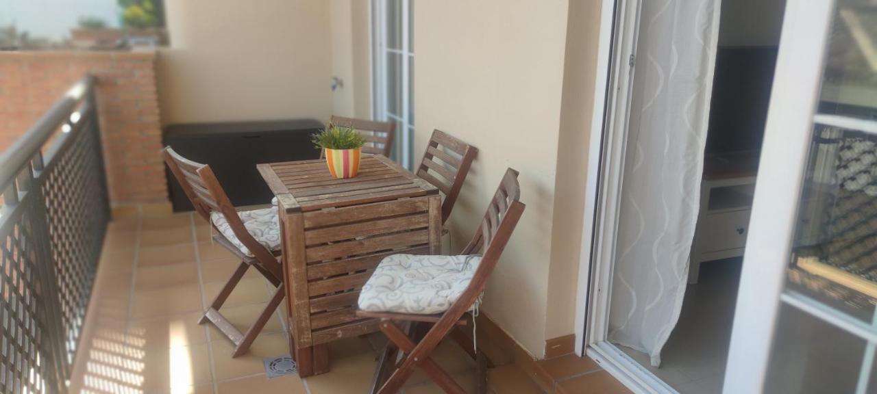 Apartamento Con Vistas Al Mar Y Parking Privado Incluido